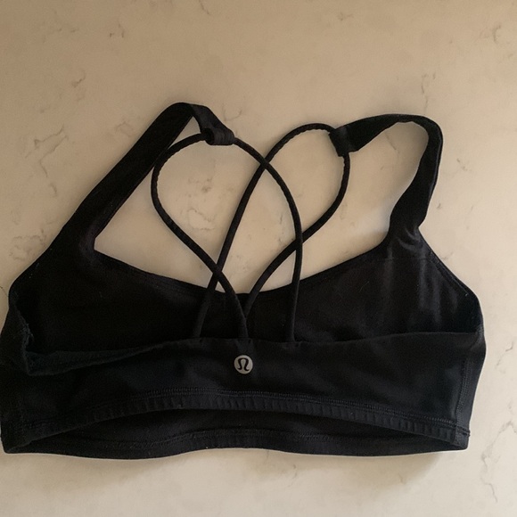 Black lululemon athletica Women’s Sports Bra - Picture 2 of 3